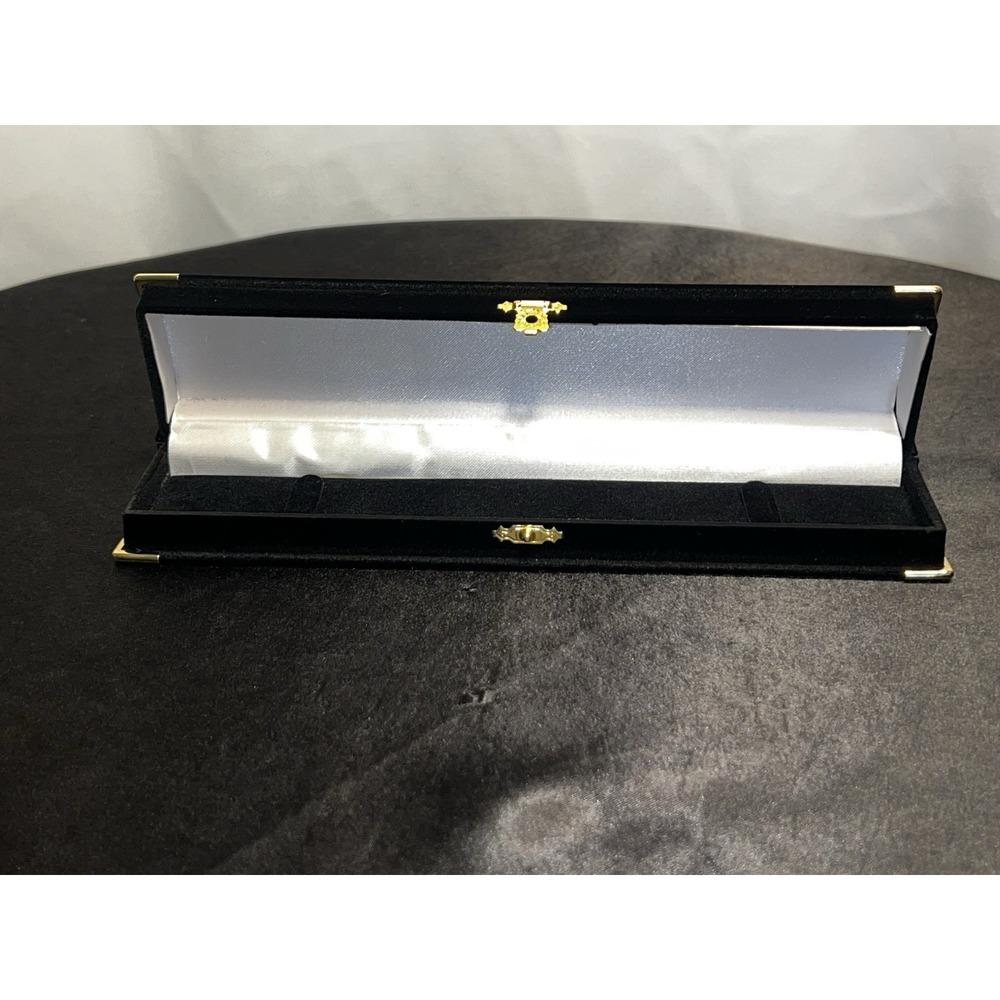 Brand New Black Velvet Bracelet Box – Gold Trim - Picture 8 of 9